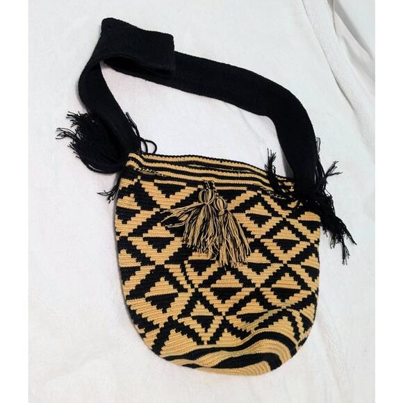 Paleteada Crochet Wayuu Bag - Picture 2 of 3